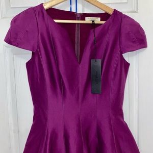 One of the lovely brand of celebrities, this dress is new, I never wore.